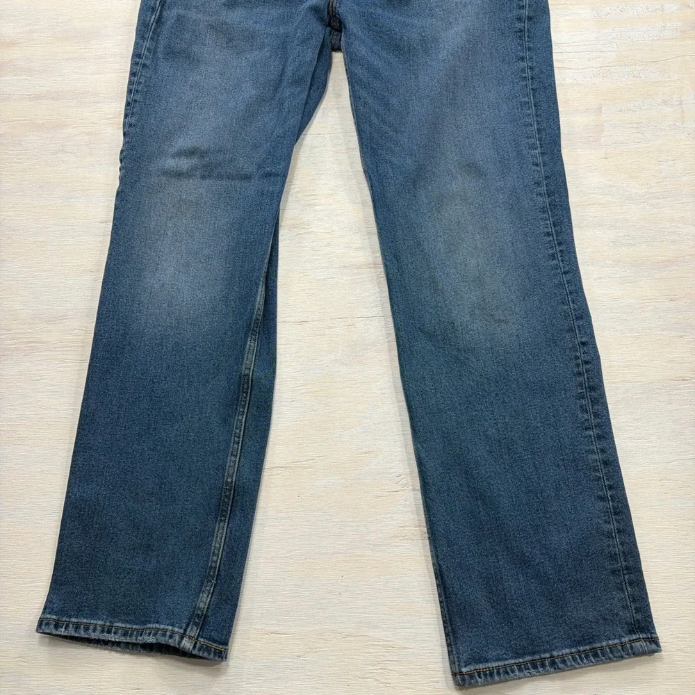 Levi's Jeans 514 Straight Fit Classic Five Pocket Medium Wash Blue Mens 38x32